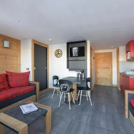 Apartment Renove 3 Pers - Balcon Sud - Proche Pistes - Espace Bien-etre - Parking Gratuit - Fr-1-181-2006 *