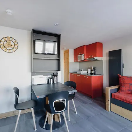 Apartment Renove 3 Pers - Balcon Sud - Proche Pistes - Espace Bien-etre - Parking Gratuit - Fr-1-181-2006 La Plagne-Tarentaise