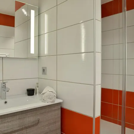 Appartement Montchavin Les Coches, 1 Pièce, 3 Personnes - Fr-1-181-2006